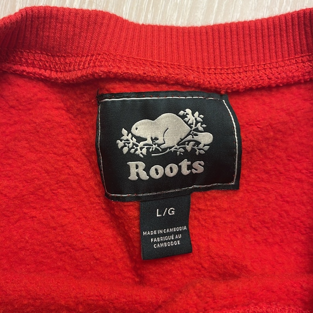 Red Roots Pullover - Picture 3 of 3